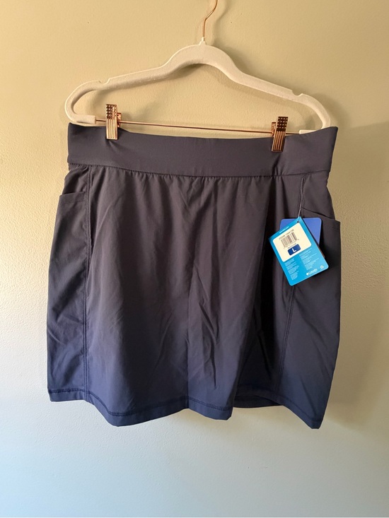 Columbia Pants - Columbia Navy Athletic Skort with Side Pockets